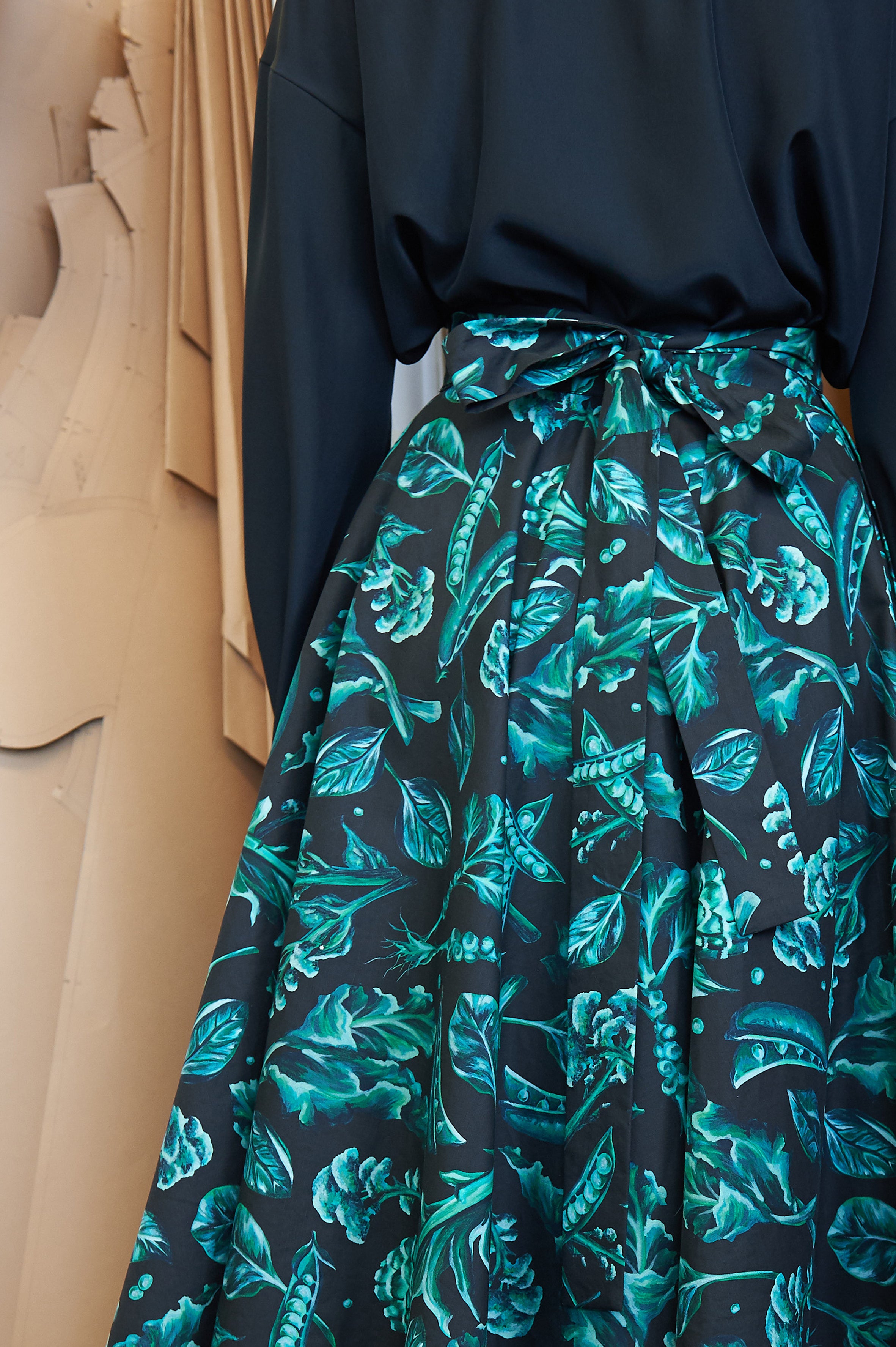 Protein Asymmetric Skirt SAMPLE